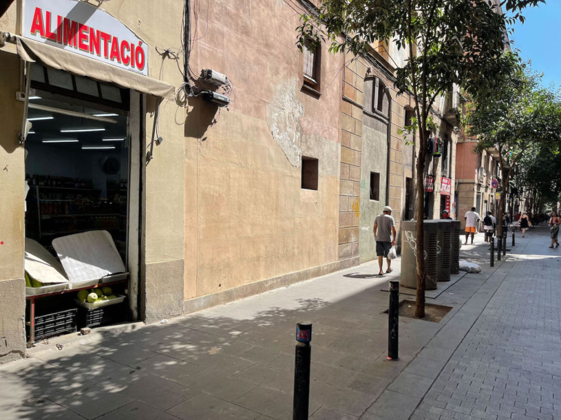 plush74 locations photo film production germany photo studio berlin00000plush74 locations photo film productio photo streets raval barcelona spain00013