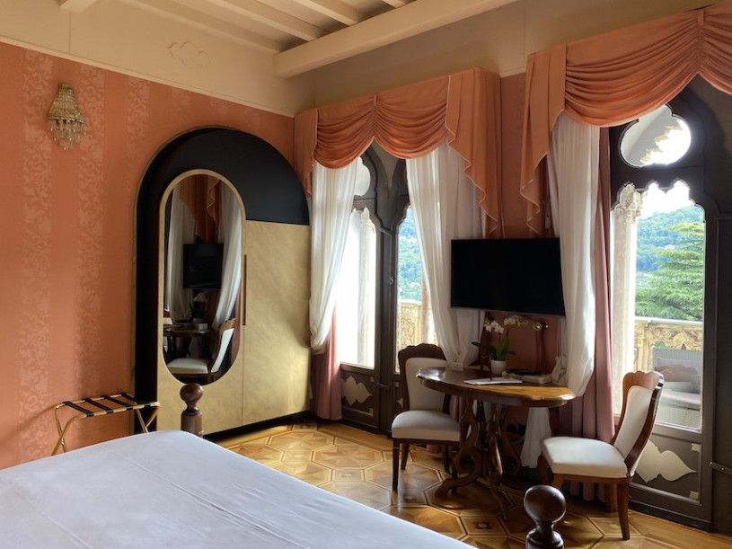 plush74 locations photo film production italy castle villa00028