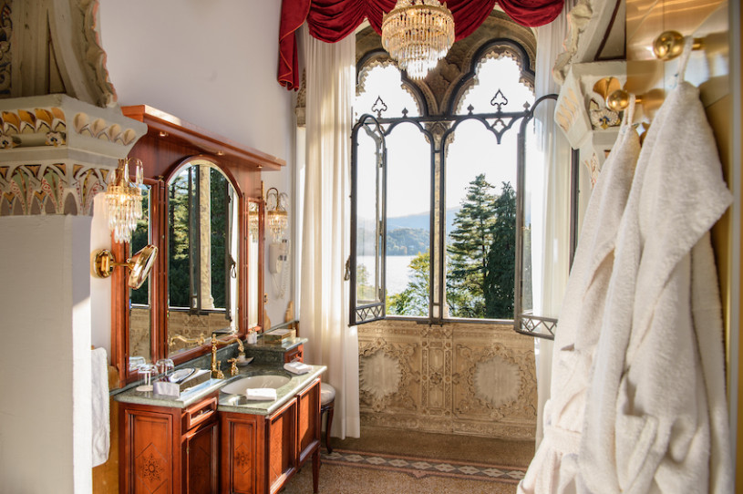 plush74 locations photo film production italy castle villa00048