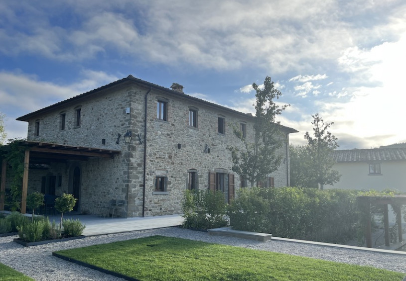 plush74 locations photo film production italy villa countryside00039