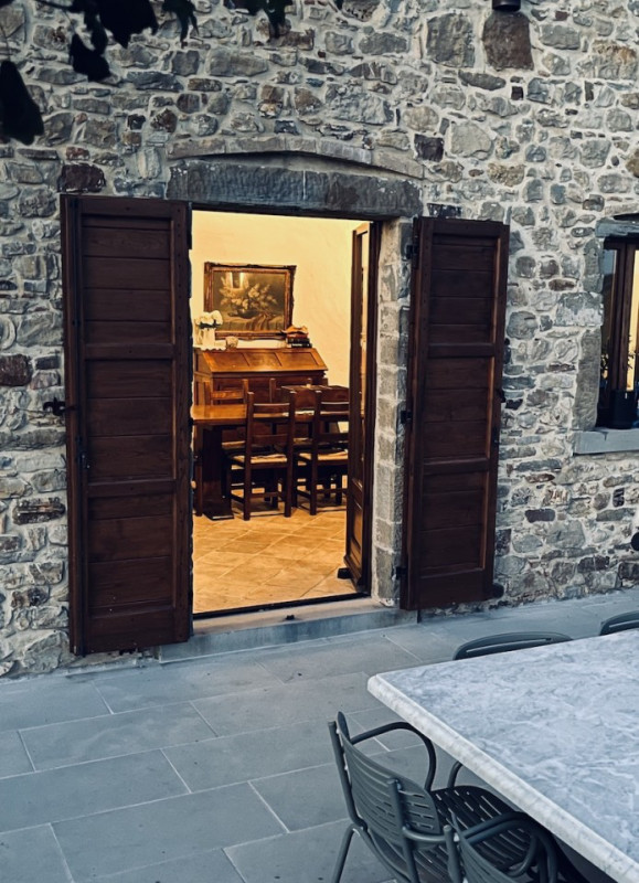 plush74 locations photo film production italy villa countryside00040