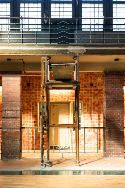 plush74 verlorene schwimmhalle ost berlin 19