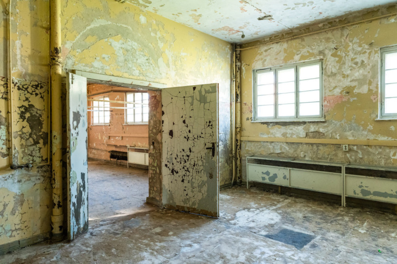 plush74 verlorene schwimmhalle ost berlin 23