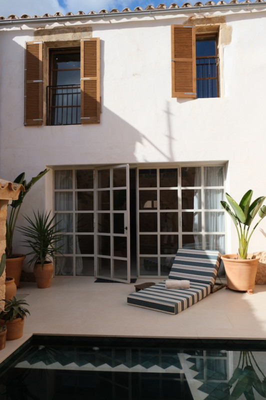 plush74 magic courtyard casa mallorca 21