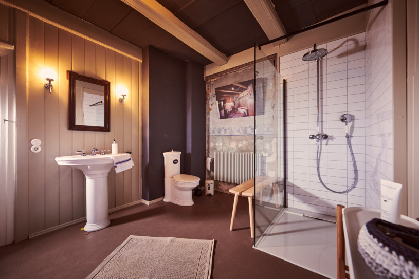 plush74 merchant039s farmhouse 15(1)