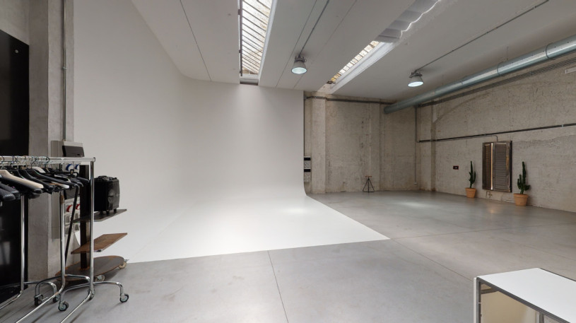 plush74 milan industrial loft 6