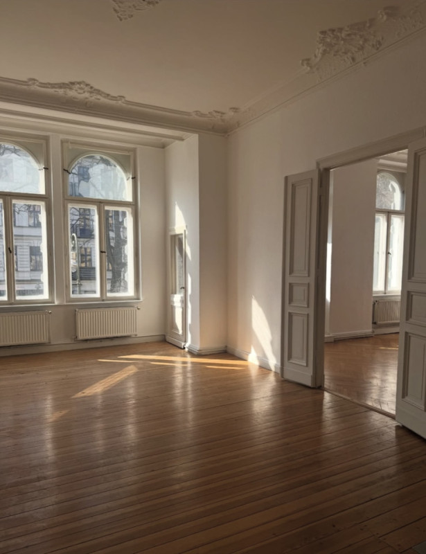 plush74 minimal altbau apartment berlin 18