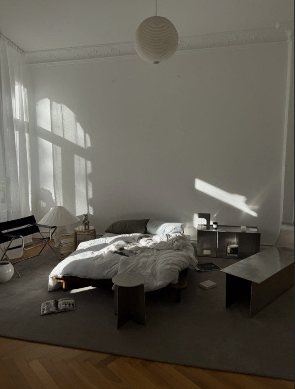 plush74 minimal altbau apartment berlin 23