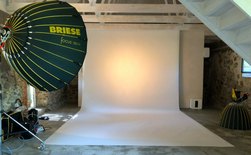 plush74 modern country studio 10