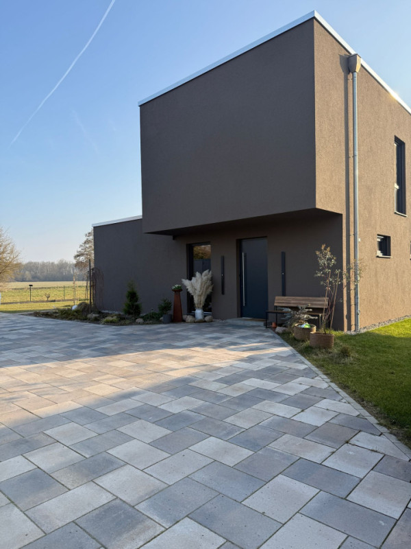 plush74 modern cube house berlin area 62 (3)