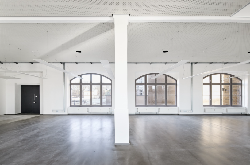 plush74 modern event space c 2(1)