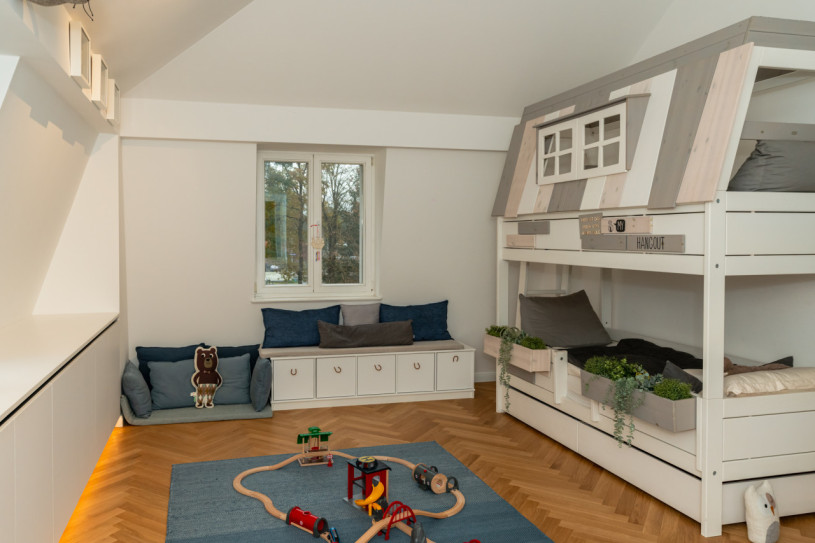 plush74 modern family luxury villa 23