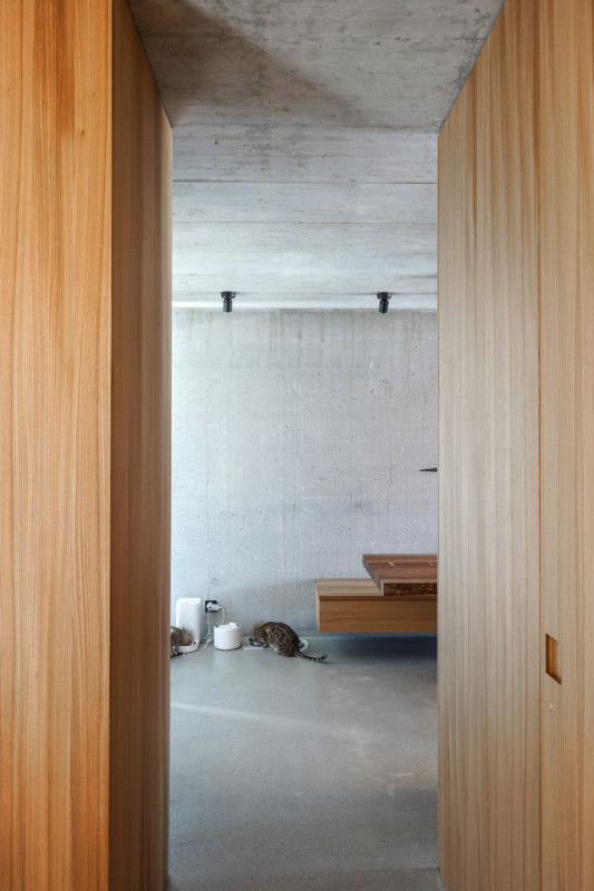 plush74 modern hillside townhouse mels 9