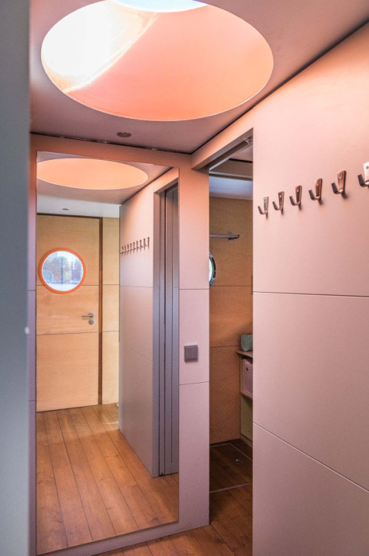 plush74 modern houseboat berlin 11