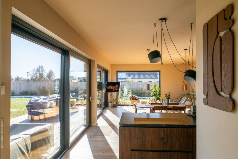 plush74 modern lakeview house berlin area 18