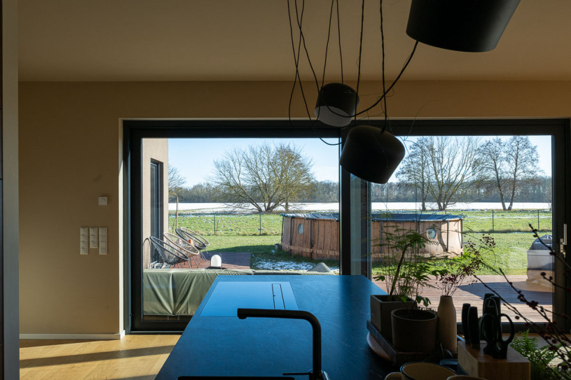 plush74 modern lakeview house berlin area 31