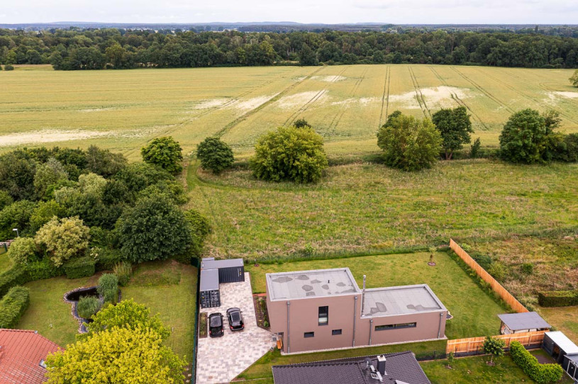 plush74 modern lakeview house berlin area 56