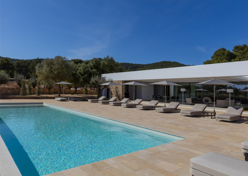 plush74 modern luxury ibiza 8