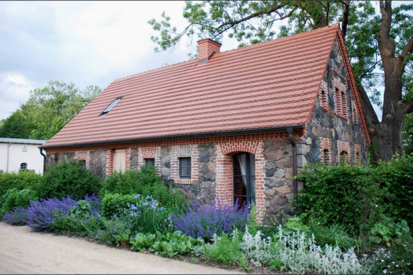 plush74 nature estate outside berlin 2