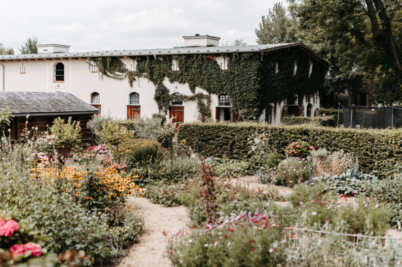 plush74 nature estate outside berlin 25