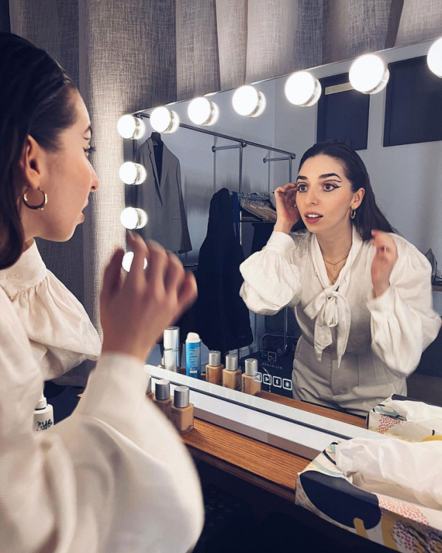 plush74 neon island studio 9