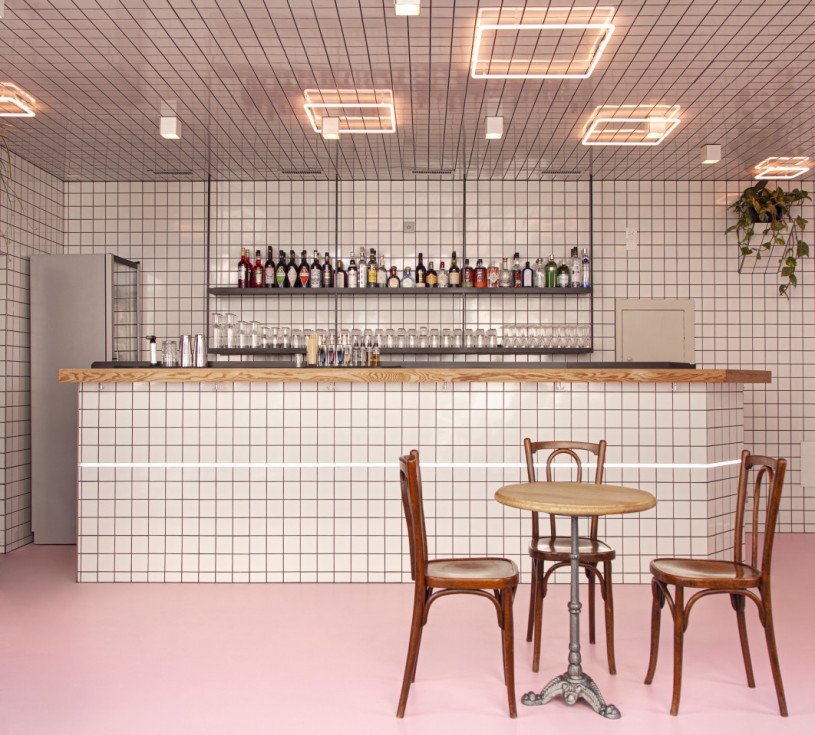 plush74 neon monochrome bar 6 (1)