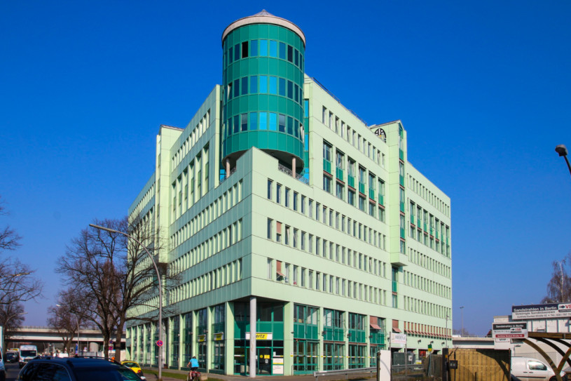 pluche74 optionshaus galerijterras op de 8e verdieping voormalig banencentrum 15