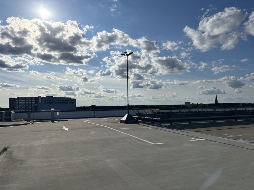 plush74 parkdeck hallen am borsigturm 7