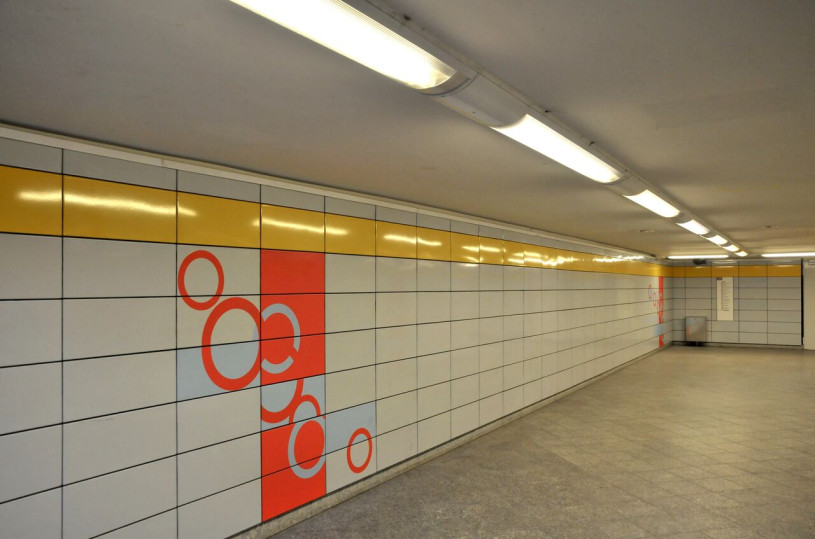 plush74 photo film event location germany berlin subway bhf weberwiese 12