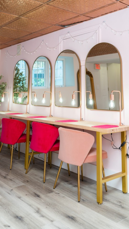 pluche74 foto film evenement locatie toronto stedelijk privé huis canada helder kleurrijk huis 10