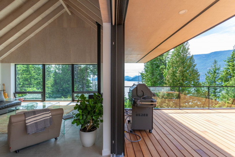plush74 photo film event location vancouver modern private home oceanview forest 14