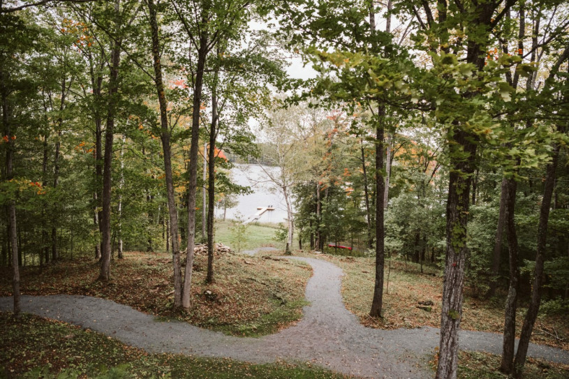 plush74 photo film location toronto lake house canada rustic forest private home 24