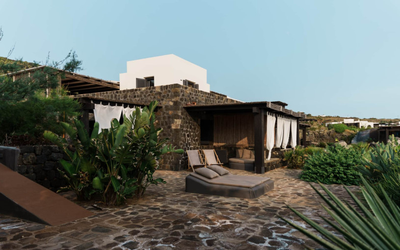 plush74 private island villa 4