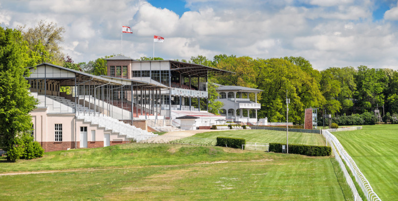 pluche74 renbaan berlijn 2