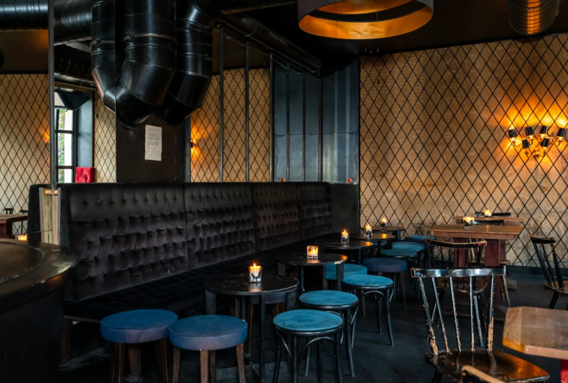 felpa74 alquiler film foto evento alemania berlin bar club 23