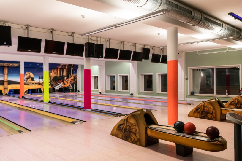 plush74 rental film foto event germany brandenburg ballhouse bowling space 25