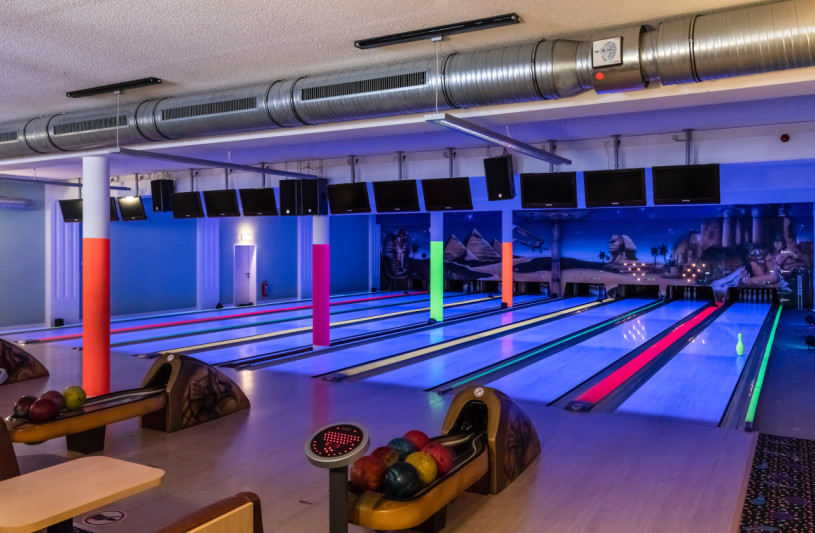 plush74 rental film foto event germany brandenburg ballhouse bowling space 39