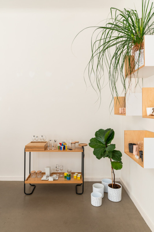 pluche74 verhuur film foto duitsland berlijn urban art space galerie showroom 26