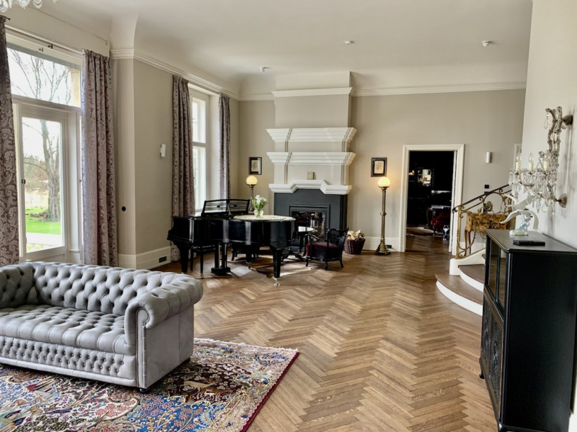 plush74 rental location film photo event castle villa countryside velvet garden 50 (2)