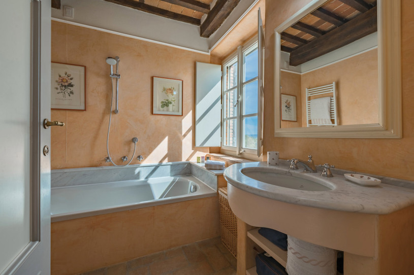 plush74 rental location film photo event italy tuscany villa 21