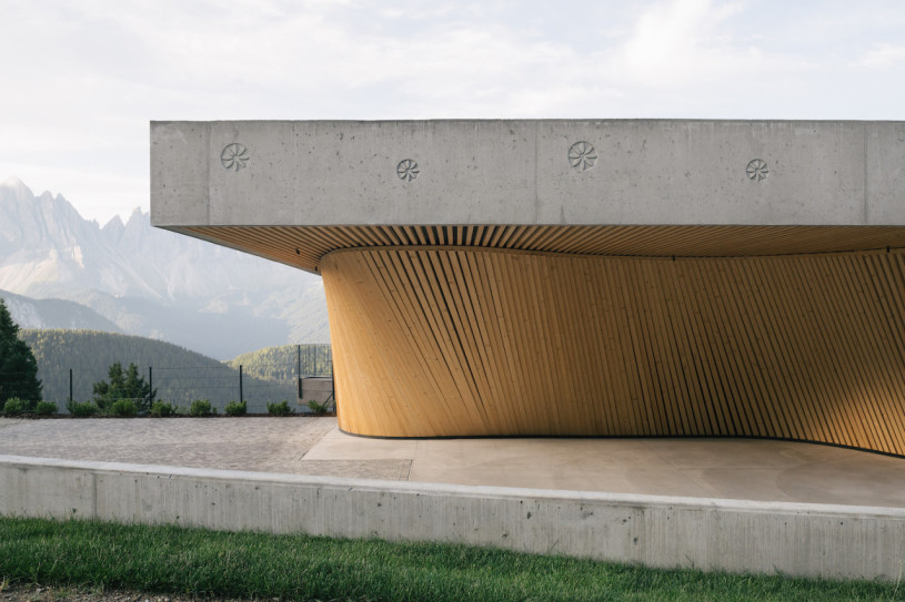 plush74 rental location photo film italy dolomites apartments mountain00010