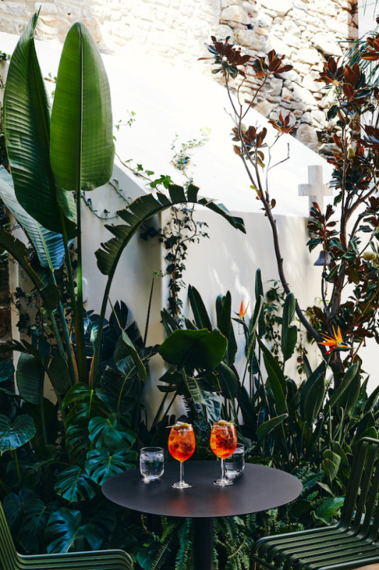 plush74 rental photo film production hotel villa greece00014