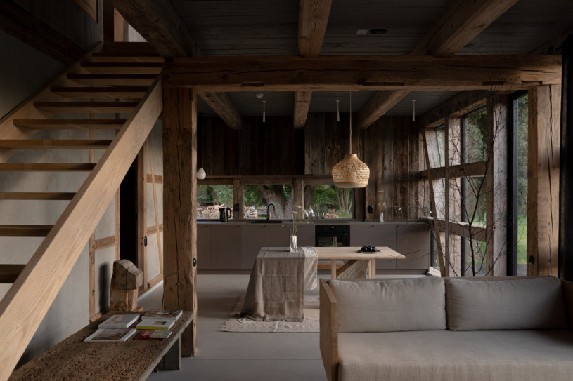 felpa74 alquiler producciones locacion foto pelicula finca polonia granero campo00100