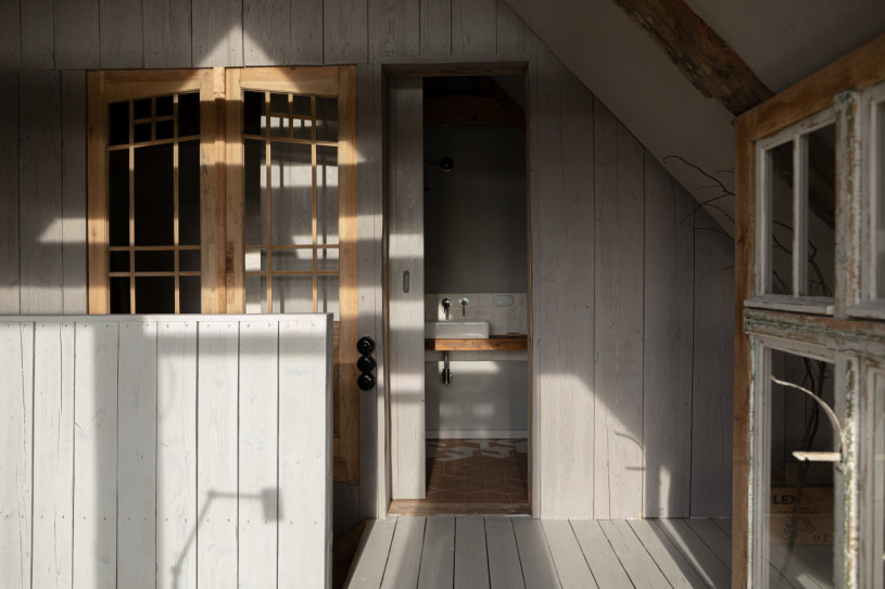 felpa74 alquiler producciones locacion foto pelicula finca polonia granero campo00120