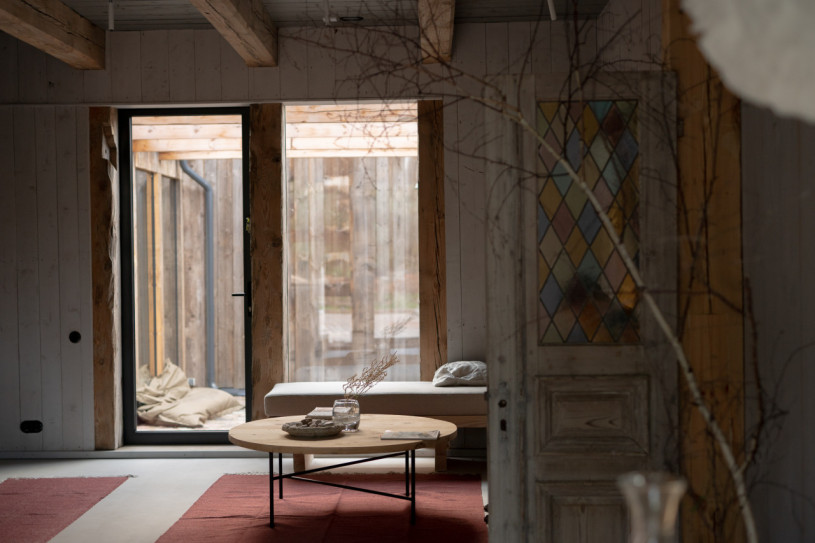 felpa74 alquiler producciones locacion foto pelicula finca polonia granero campo00132