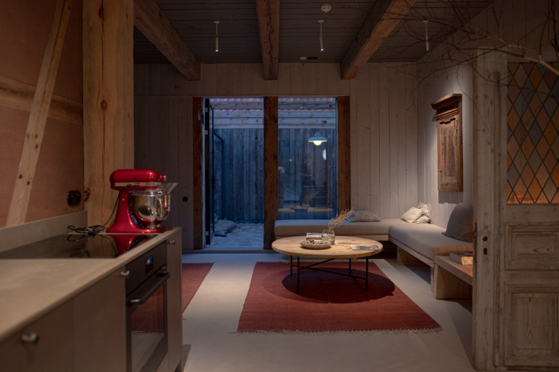 felpa74 alquiler producciones locacion foto pelicula finca polonia granero campo00135