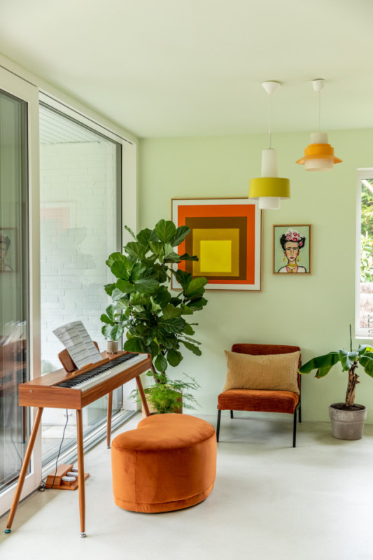 plush74 rental productions locaiton photo film house colourful hamburg germany12