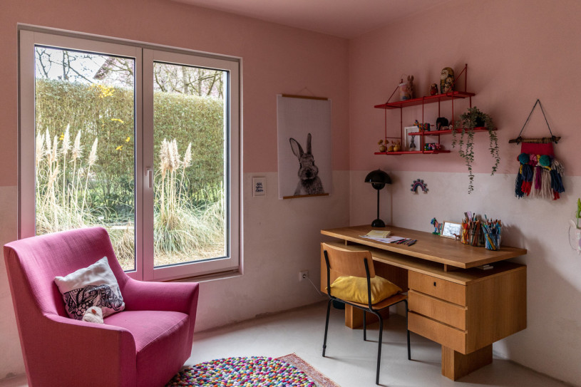 plush74 rental productions locaiton photo film house colourful hamburg germany22