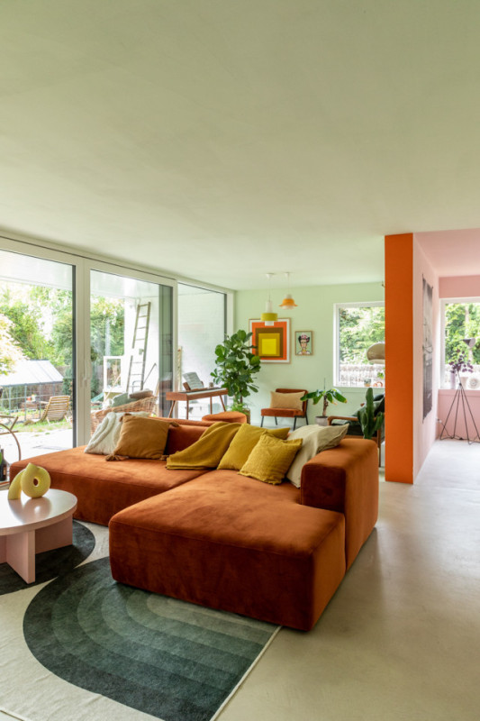 plush74 rental productions locaiton photo film house colourful hamburg germany4