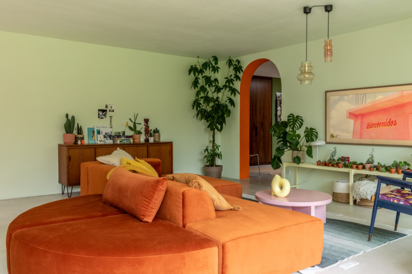 plush74 rental productions locaiton photo film house colourful hamburg germany8